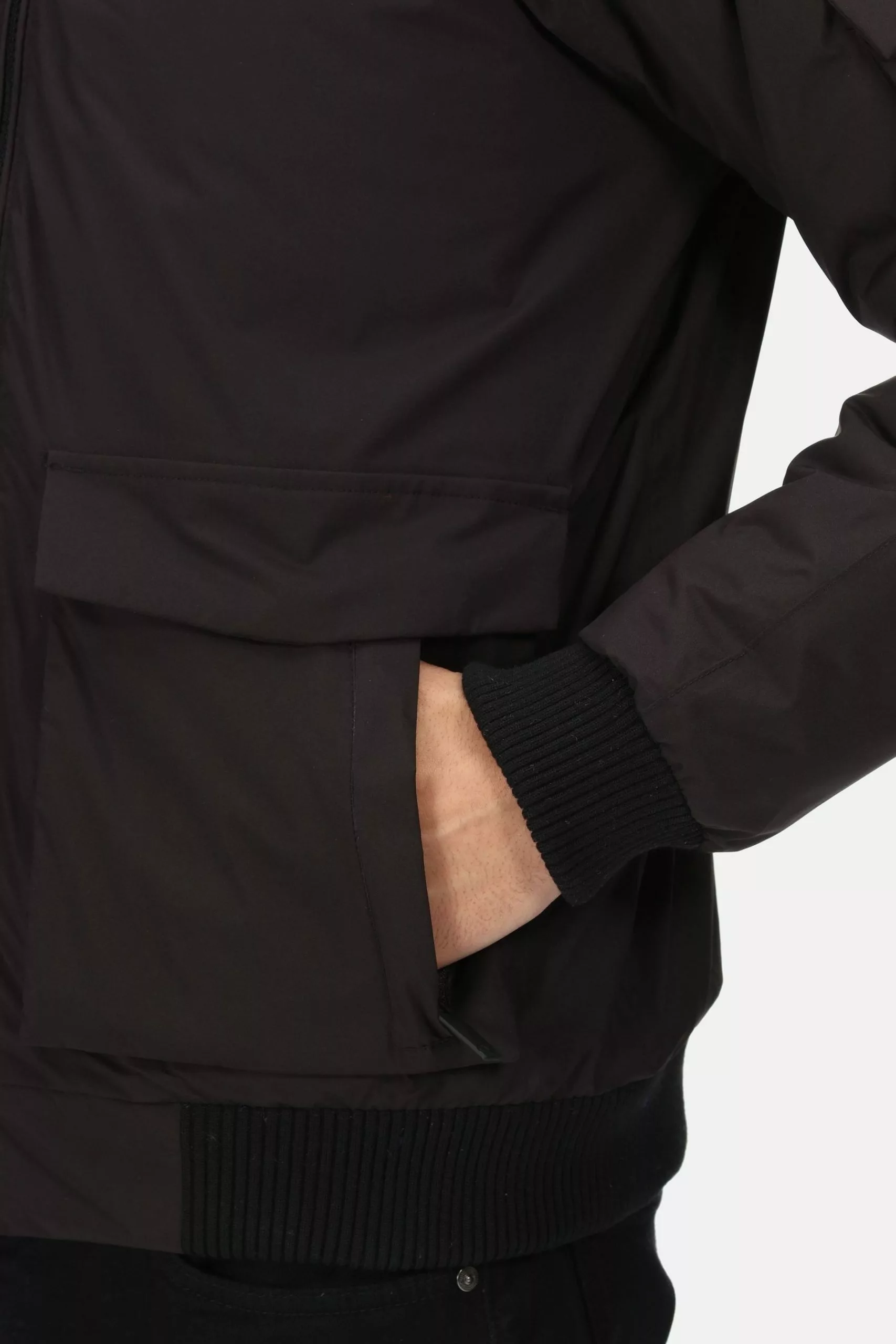 Regatta Fazian Waterproof Insulated Black Jacket 7 Regatta Fazian Waterproof Insulated Black Jacket - Image 5