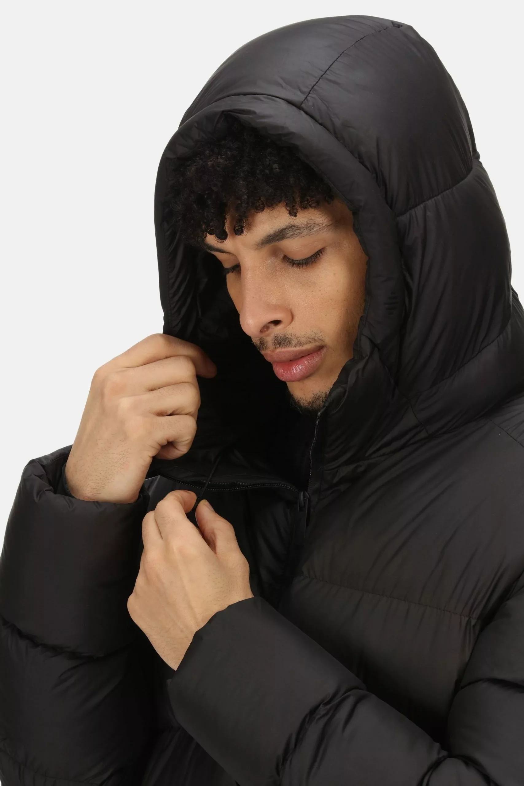 Regatta Black Hallin Longline Insulated Padded Jacket 6 Regatta Black Hallin Longline Insulated Padded Jacket - Image 4