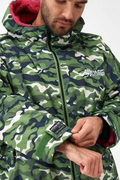 Regatta Adult Waterproof Changing Robe 15 Regatta Adult Waterproof Changing Robe -Regatta Shop U94838s4